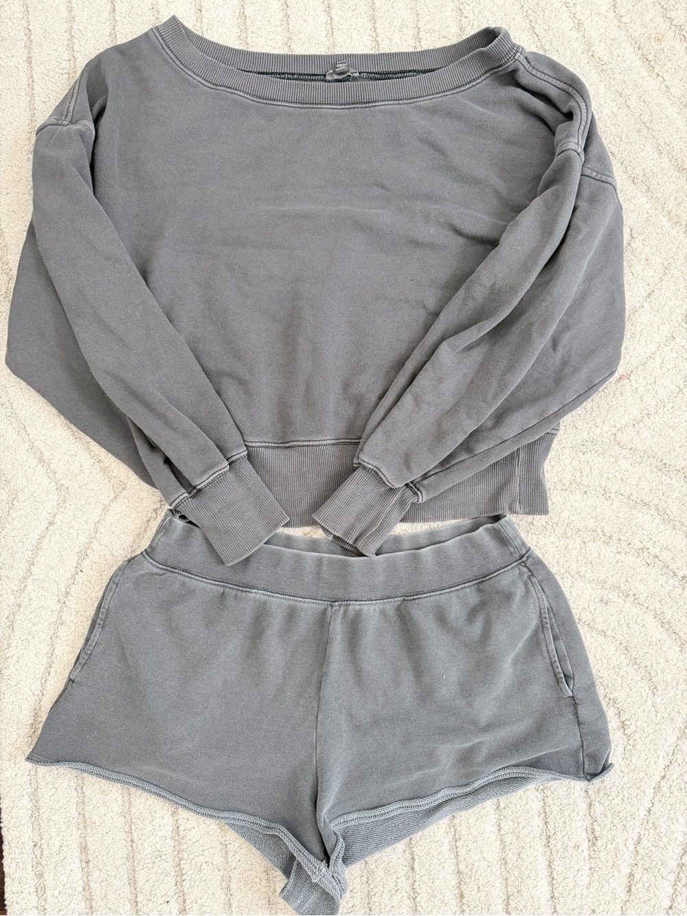 aerie Charcoal Gray Crewneck Sweatshirt & Shorts Set